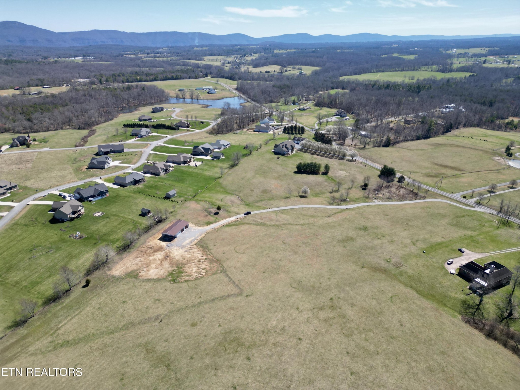 5653 Dunbar Road Crossville, TN 38572 - Photo 33 of 40 Gallery Image 33