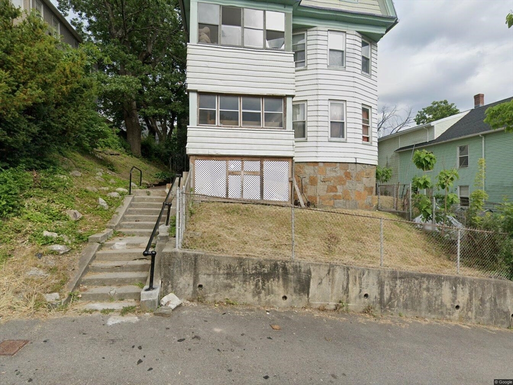 16 Everard Street, Unit 3 Worcester, MA 01605 - Photo 1 of 1