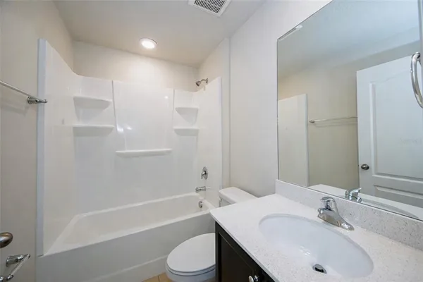 $322,500 | 1617 Orne Street, Mascotte, FL 34753