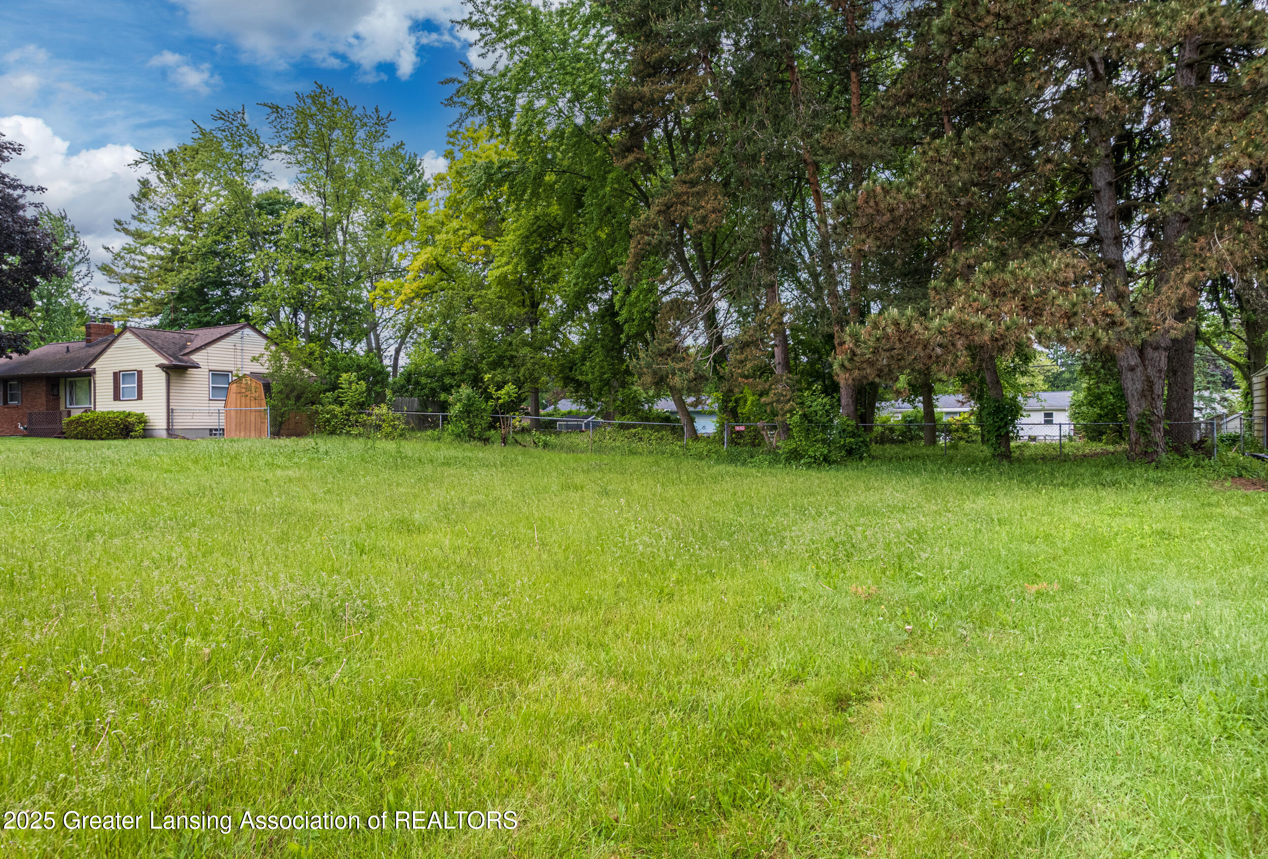 V/l North Creyts Road Lansing, MI 48917 - Photo 3 of 11 Front