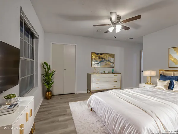 $1,800 | 12226 La Barca Street, San Antonio, TX 78233