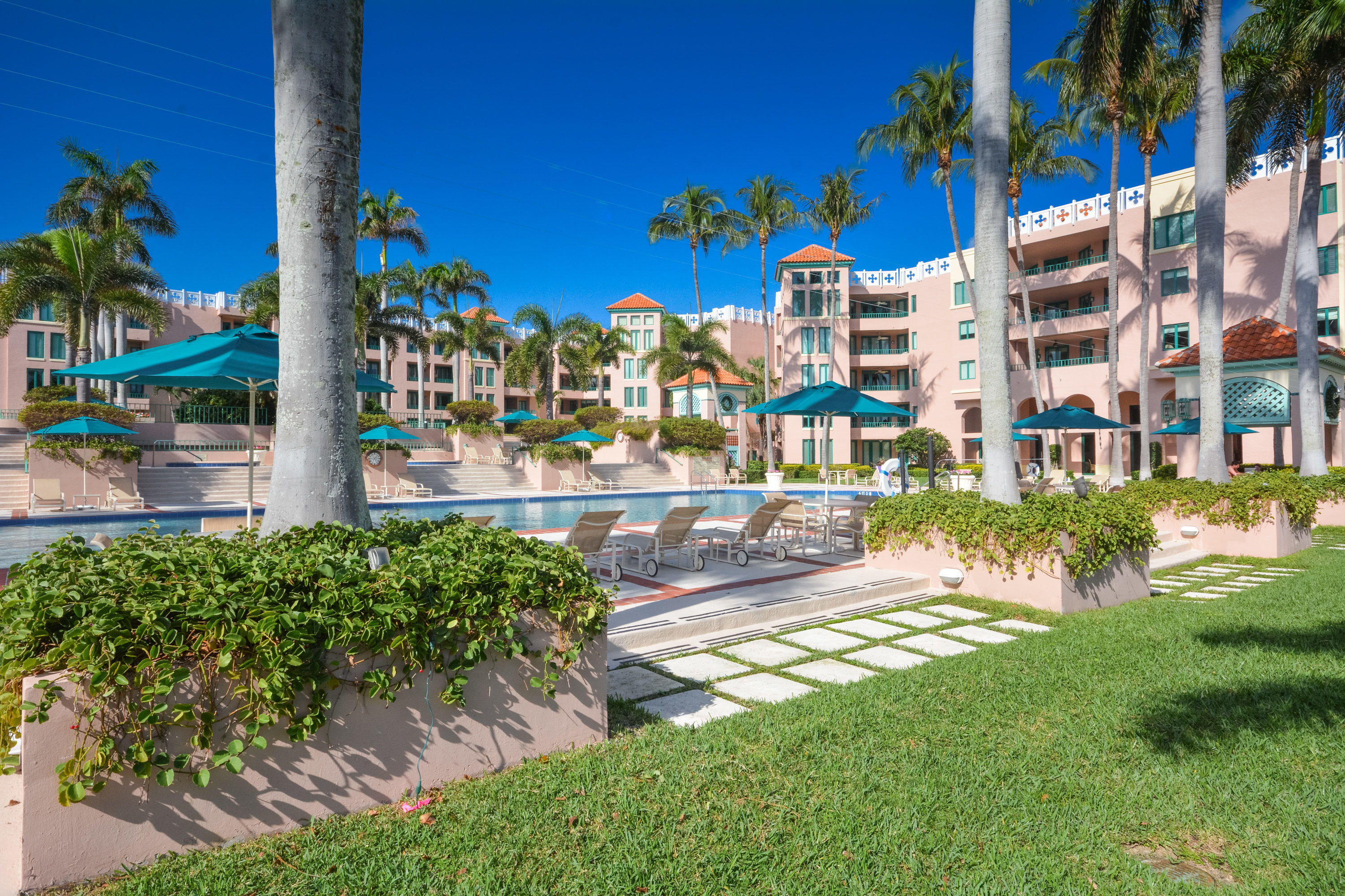 120 Southeast 5th Avenue, Unit 321 Boca Raton, FL 33432 - Photo 32 of 34 Outside Pool