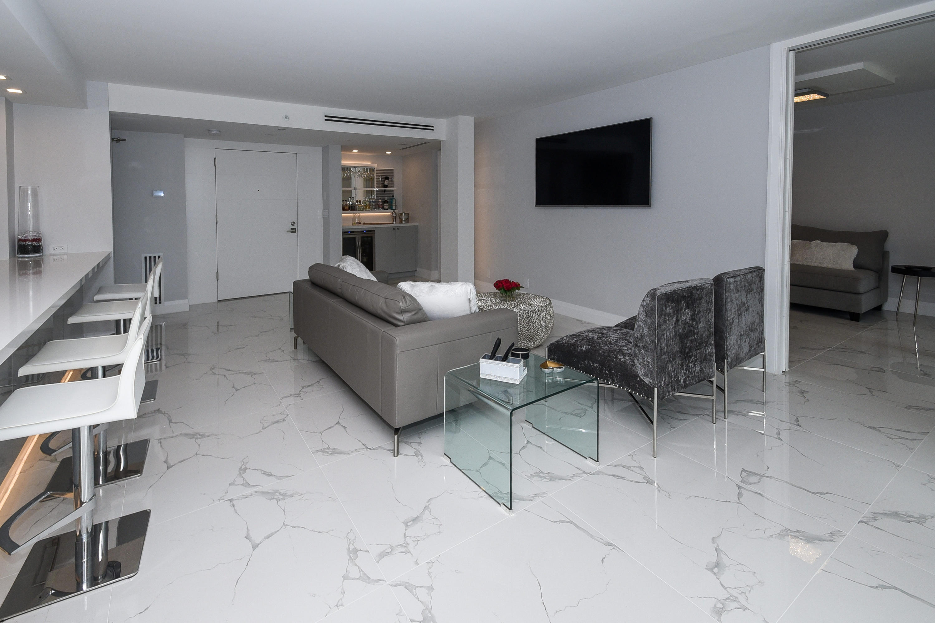 120 Southeast 5th Avenue, Unit 321 Boca Raton, FL 33432 - Photo 8 of 34 120 SE 5th Ave Boca Raton FL-print-011-2