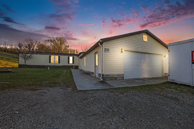 $260,000 | 10395 Peck Lake Road, Lowell, MI 49331