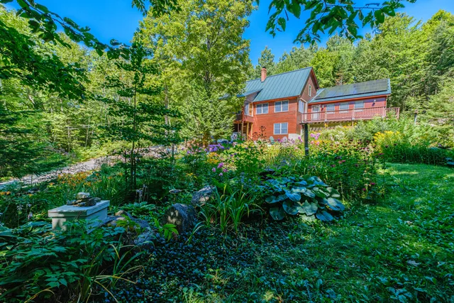 $675,000 | 390 Howard Pond Road, Hanover, ME 04237