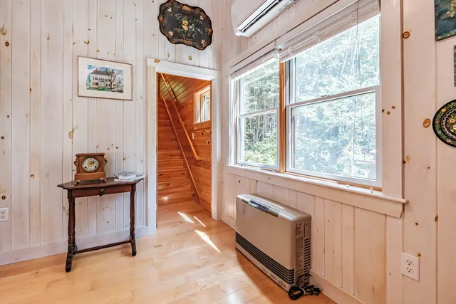 $675,000 | 390 Howard Pond Road, Hanover, ME 04237