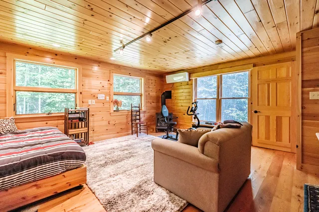 $675,000 | 390 Howard Pond Road, Hanover, ME 04237