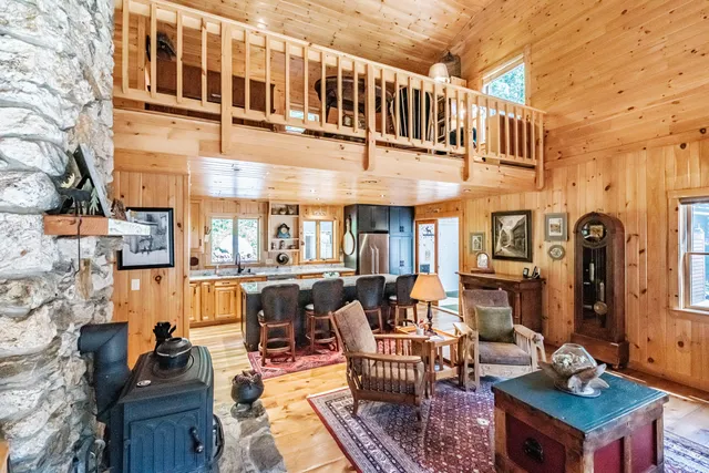 $675,000 | 390 Howard Pond Road, Hanover, ME 04237