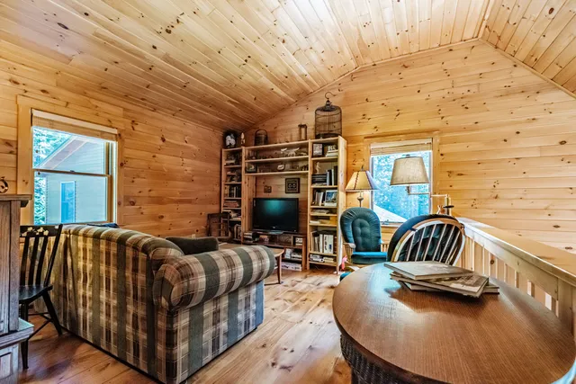 $675,000 | 390 Howard Pond Road, Hanover, ME 04237