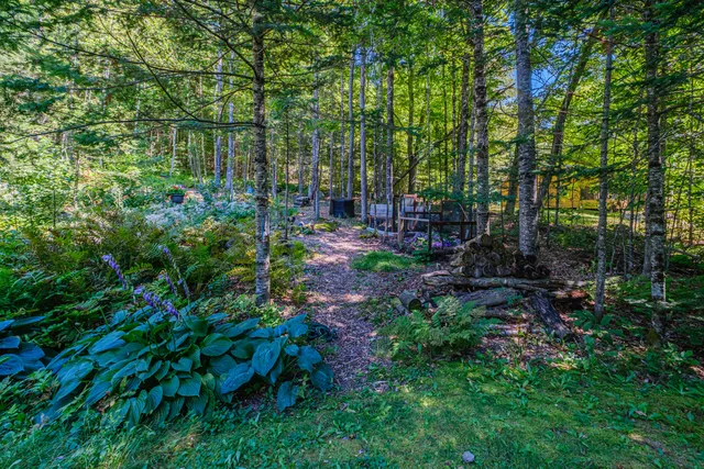 $675,000 | 390 Howard Pond Road, Hanover, ME 04237