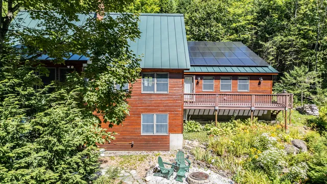 $675,000 | 390 Howard Pond Road, Hanover, ME 04237