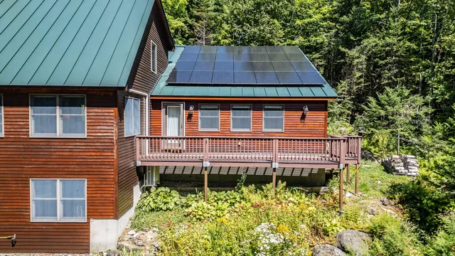 $675,000 | 390 Howard Pond Road, Hanover, ME 04237