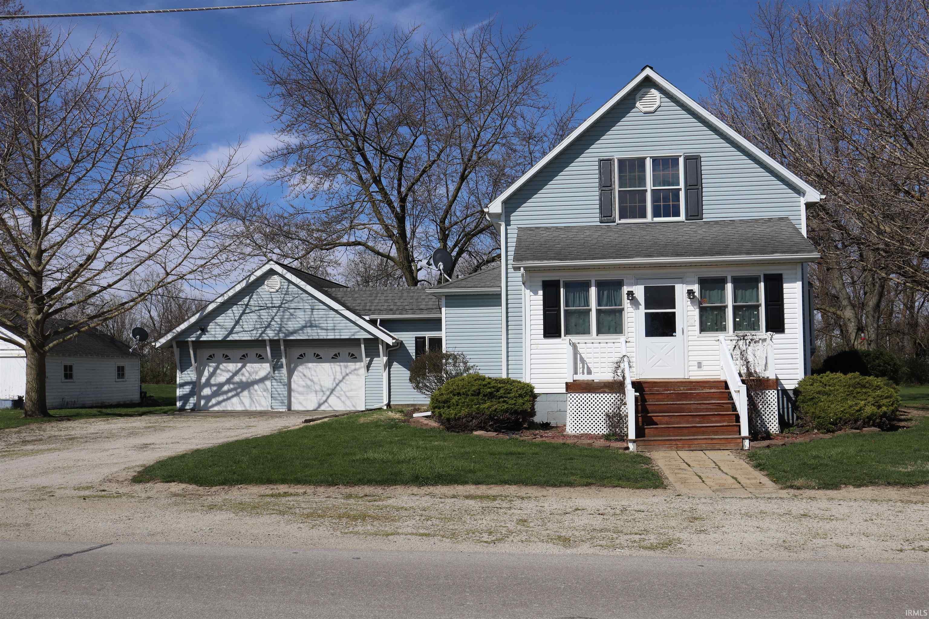 253 North Van Buren St