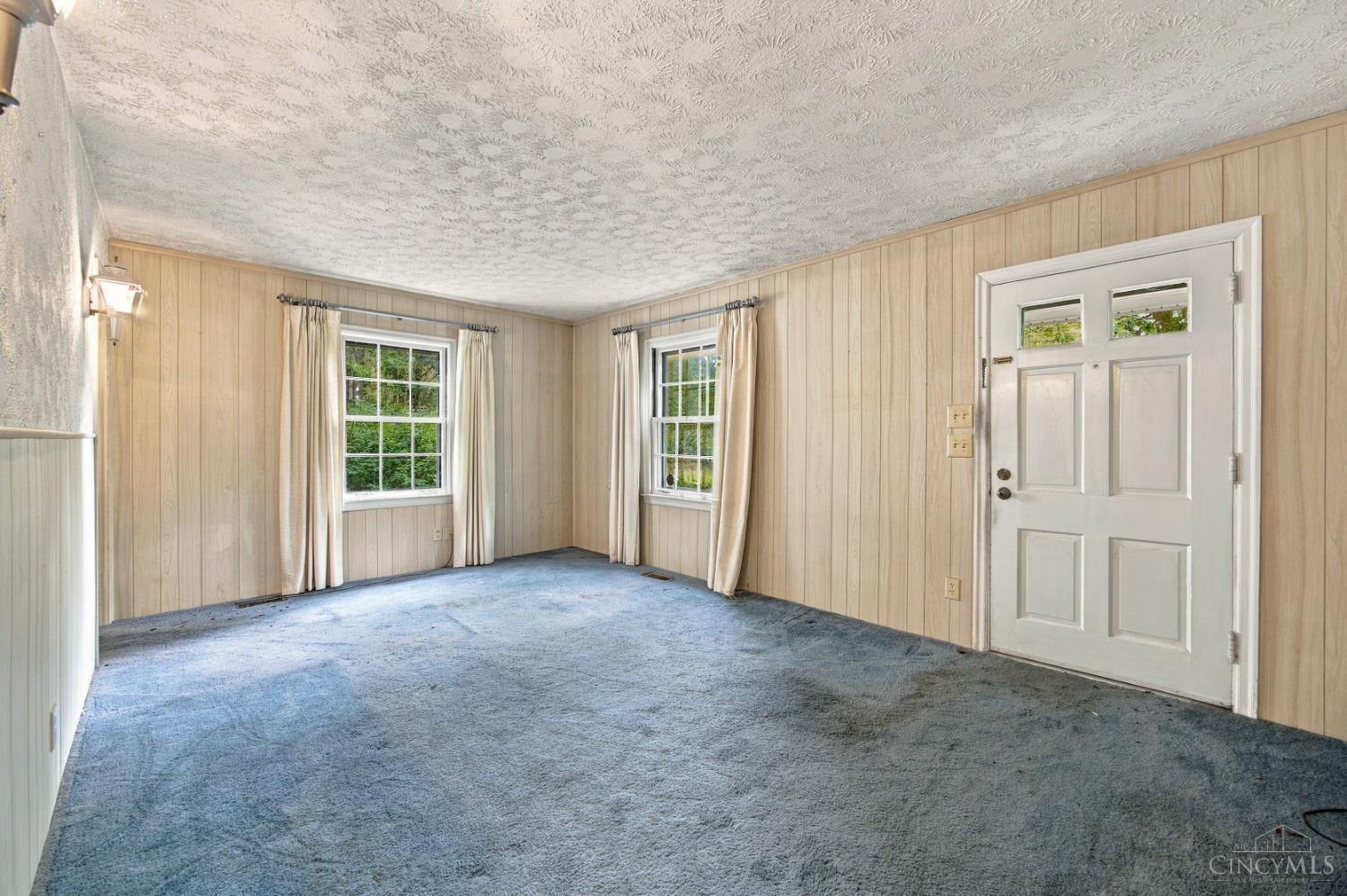 5895 Greenlawn Road Hamilton, OH 45011 - Photo 7 of 50 Gallery Image 7