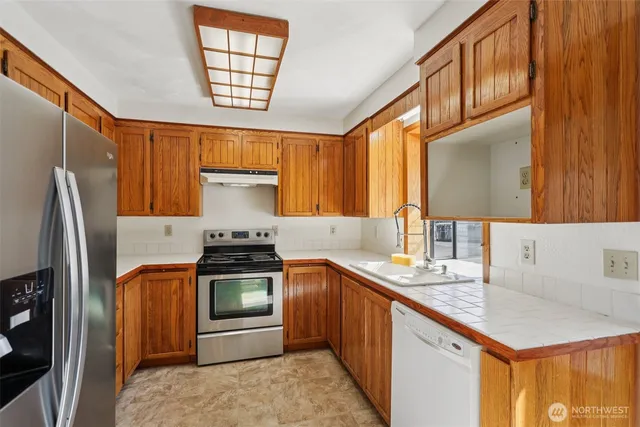 $750,000 | 3409 Mission Beach Road, Marysville, WA 98271