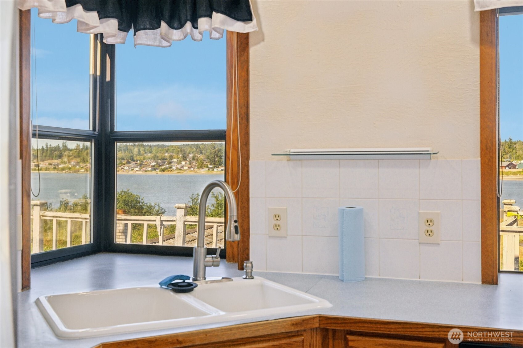 3409 Mission Beach Road Marysville, WA 98271 - Photo 14 of 40