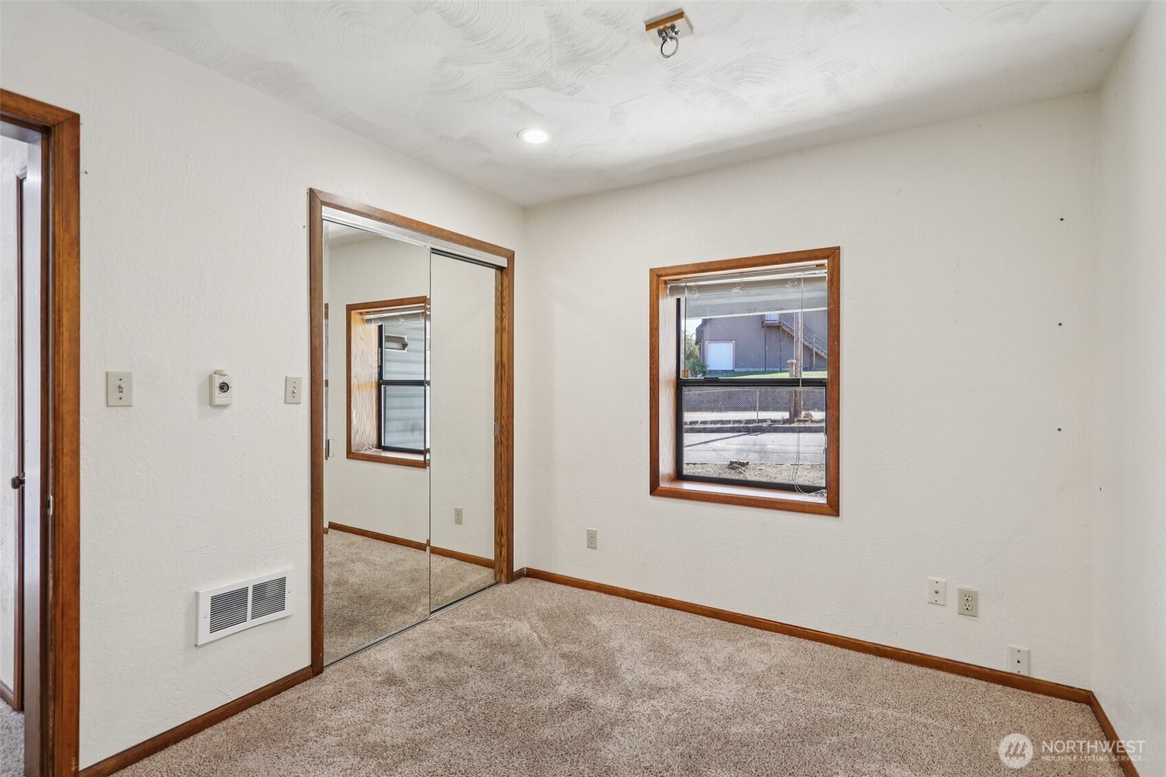 3409 Mission Beach Road Marysville, WA 98271 - Photo 16 of 40