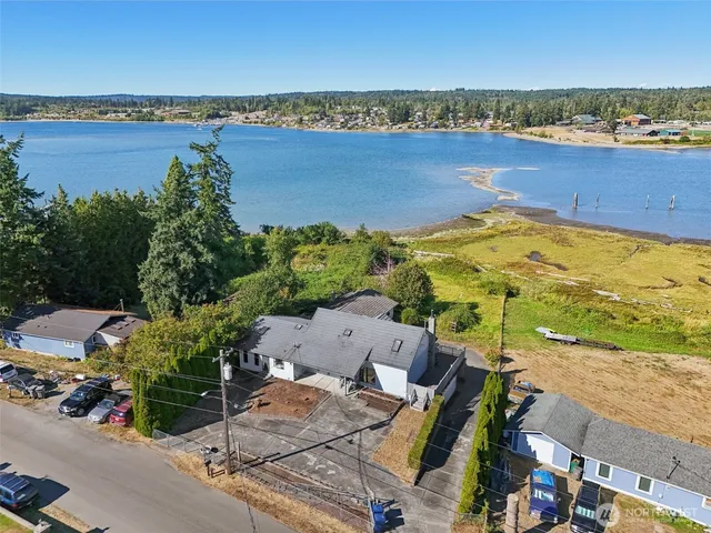 $750,000 | 3409 Mission Beach Road, Marysville, WA 98271