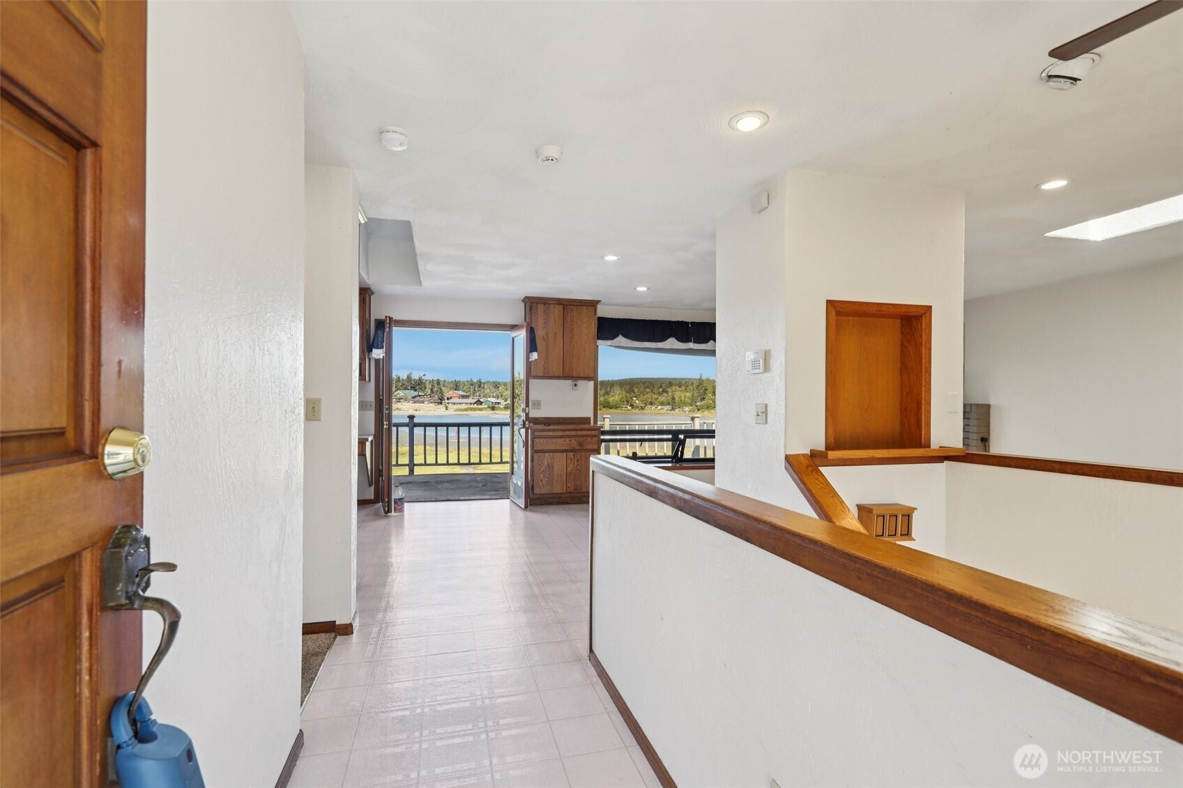 3409 Mission Beach Road Marysville, WA 98271 - Photo 5 of 40