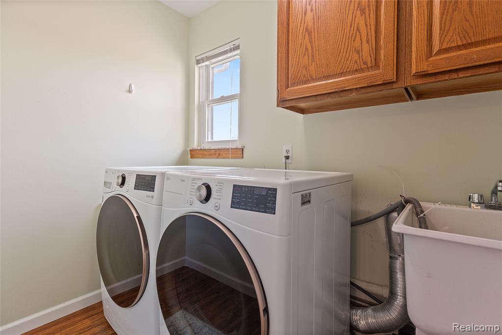 587 Tennyson Rochester Hills, MI 48307 - Photo 24 of 48 Gallery Image 24