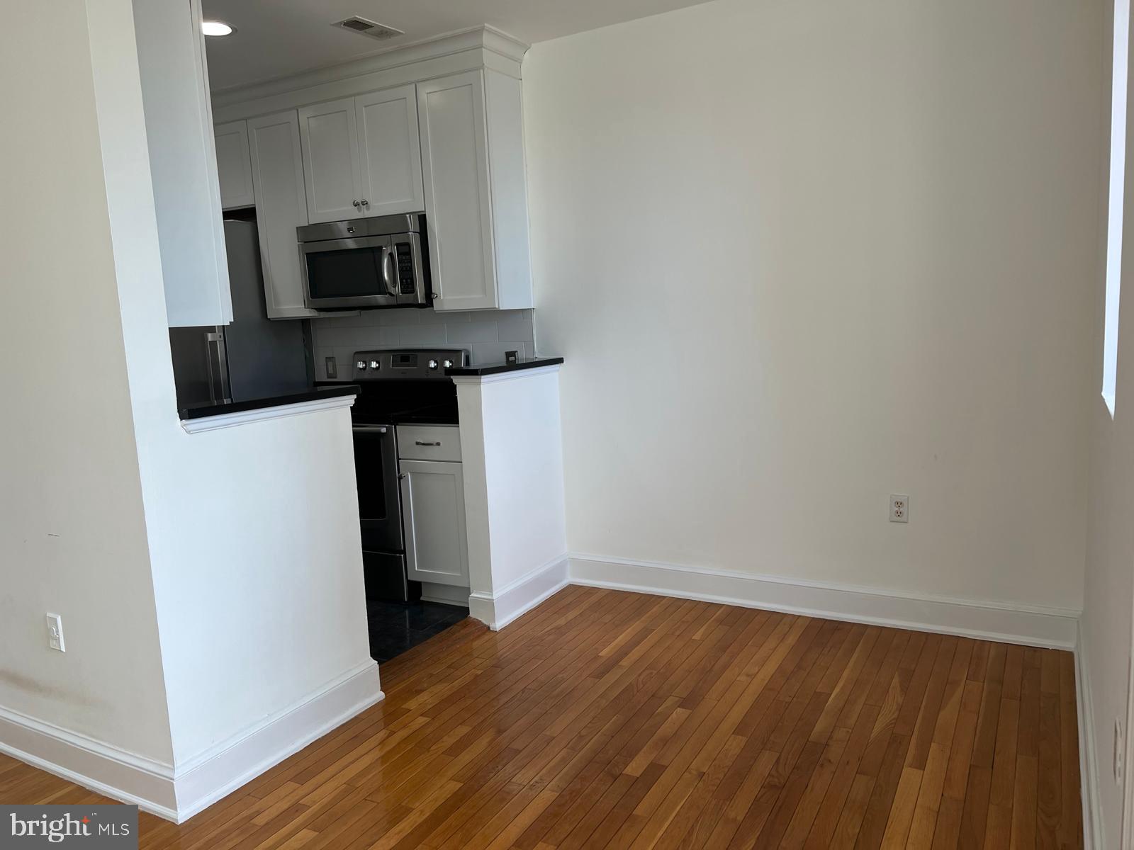 1916 17th Street Northwest, Unit 414 Washington, DC 20009 - Photo 12 of 16