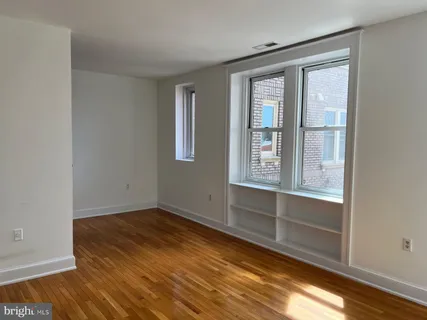 $2,500 | 1916 17th Street Northwest, Unit 414, Washington, DC 20009