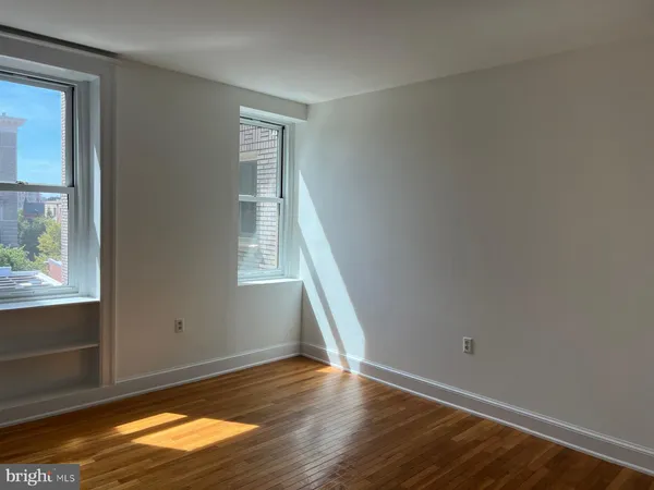 $2,500 | 1916 17th Street Northwest, Unit 414, Washington, DC 20009