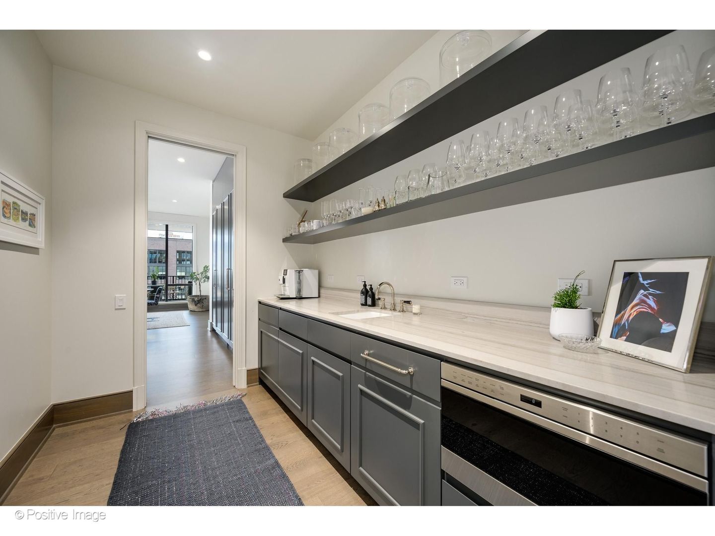 21 North May Street, Unit 1103 Chicago, IL 60607 - Photo 22 of 44