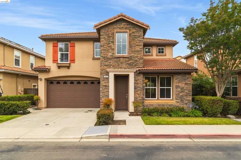 $1,100,000 | 423 Toscana Way, Hayward, CA 94545