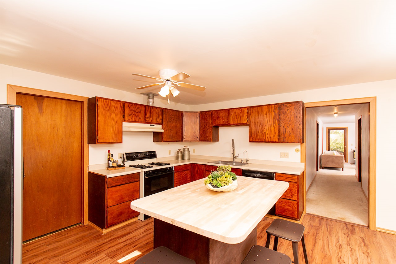 14106 South Keeney Road Spokane, WA 99224 - Photo 12 of 27 Gallery Image 12