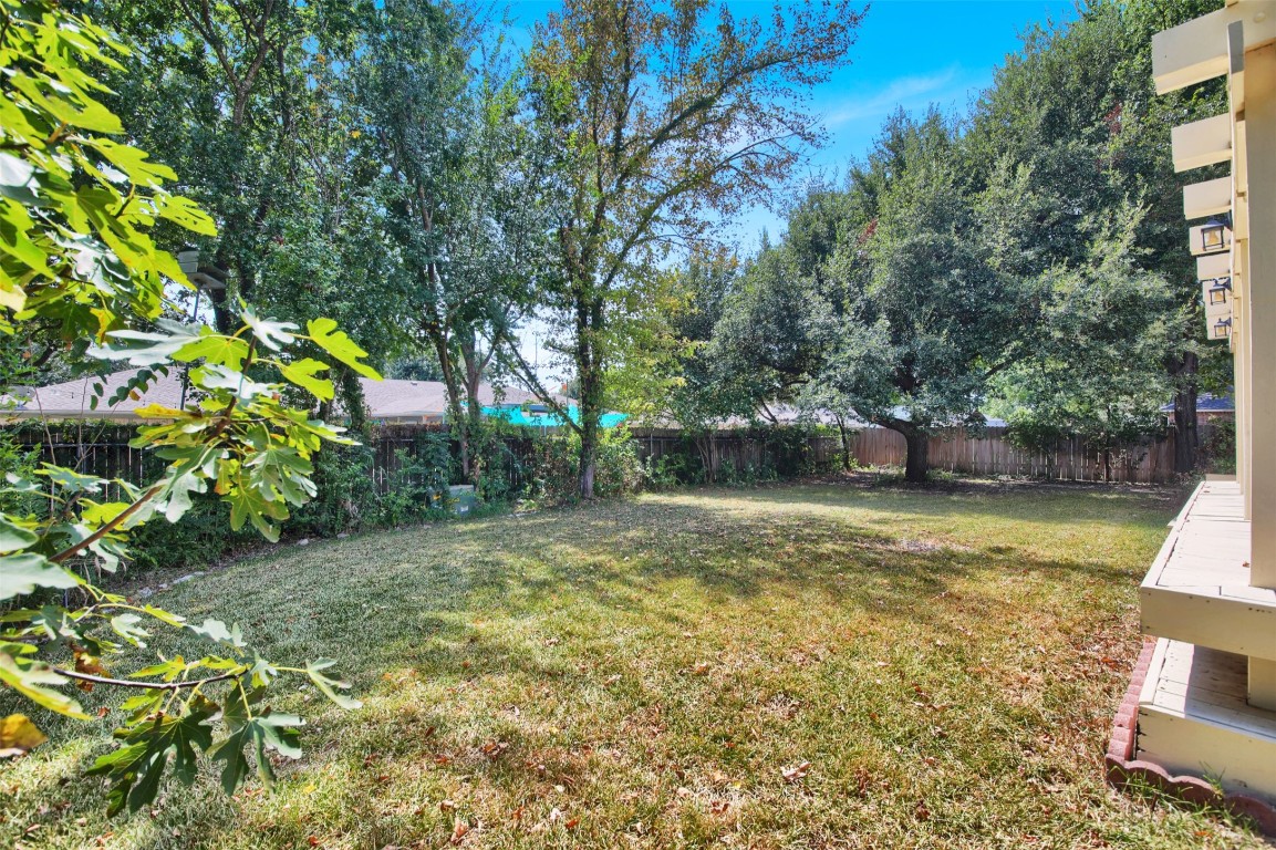 1403 Stone Ridge Drive Taylor, TX 76574 - Photo 39 of 39 View of fenced backyard