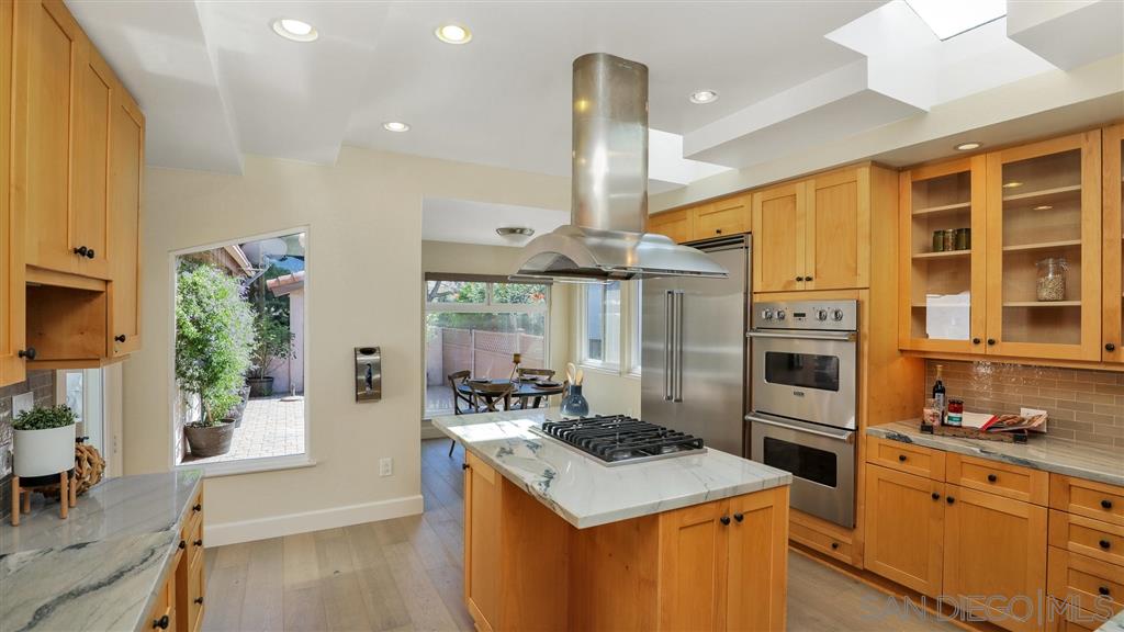 2118 Cordero Road Del Mar, CA 92014 - Photo 4 of 25