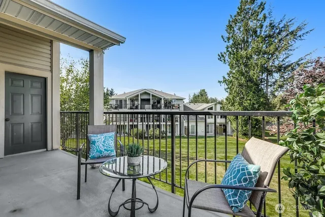 $2,200 | 2001 120th Place Southeast, Unit 7304, Everett, WA 98208