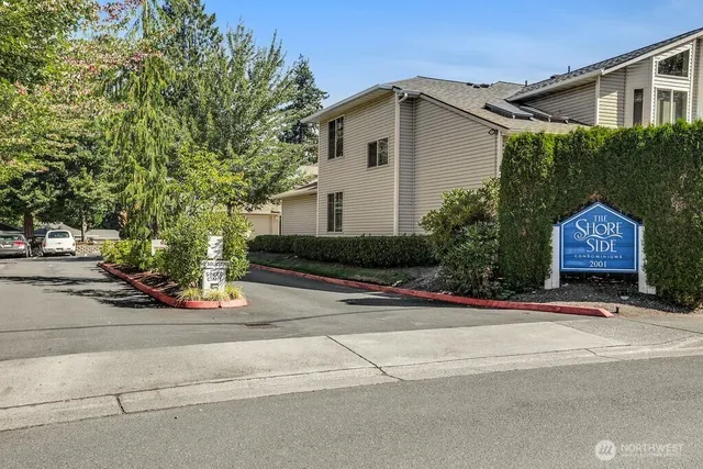 $2,200 | 2001 120th Place Southeast, Unit 7304, Everett, WA 98208