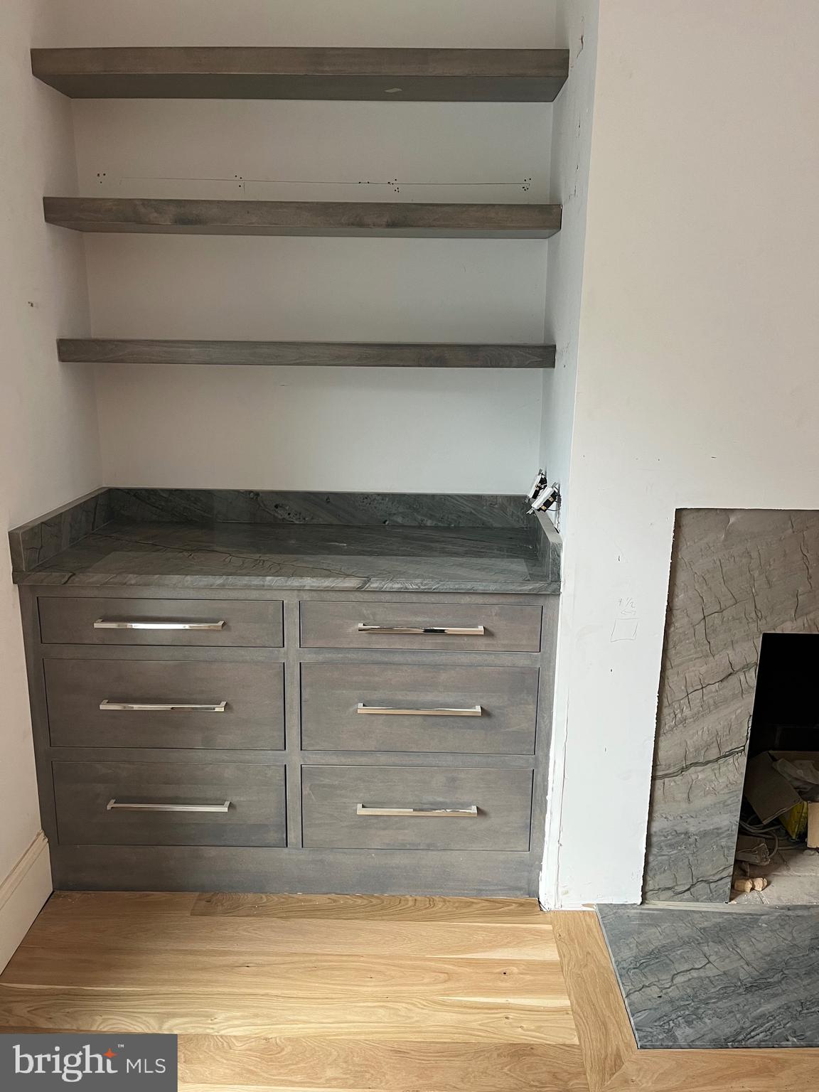 125 Cornwall Lane Wayne, PA 19087 - Photo 14 of 36 serving bar off kitchen