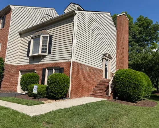 $374,500 | 4719 Wembley Place Southwest, Roanoke, VA 24018