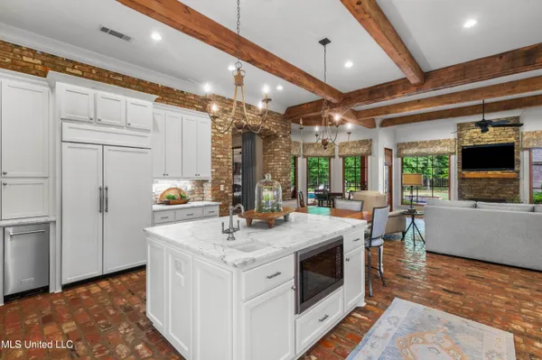 $1,695,000 | 100 Stonebridge Drive, Madison, MS 39110