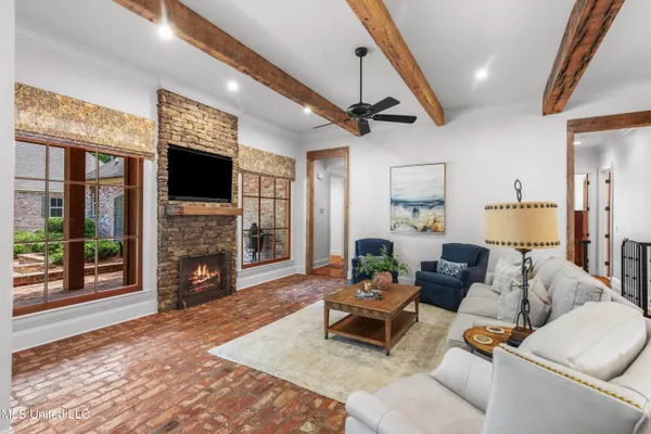 $1,695,000 | 100 Stonebridge Drive, Madison, MS 39110