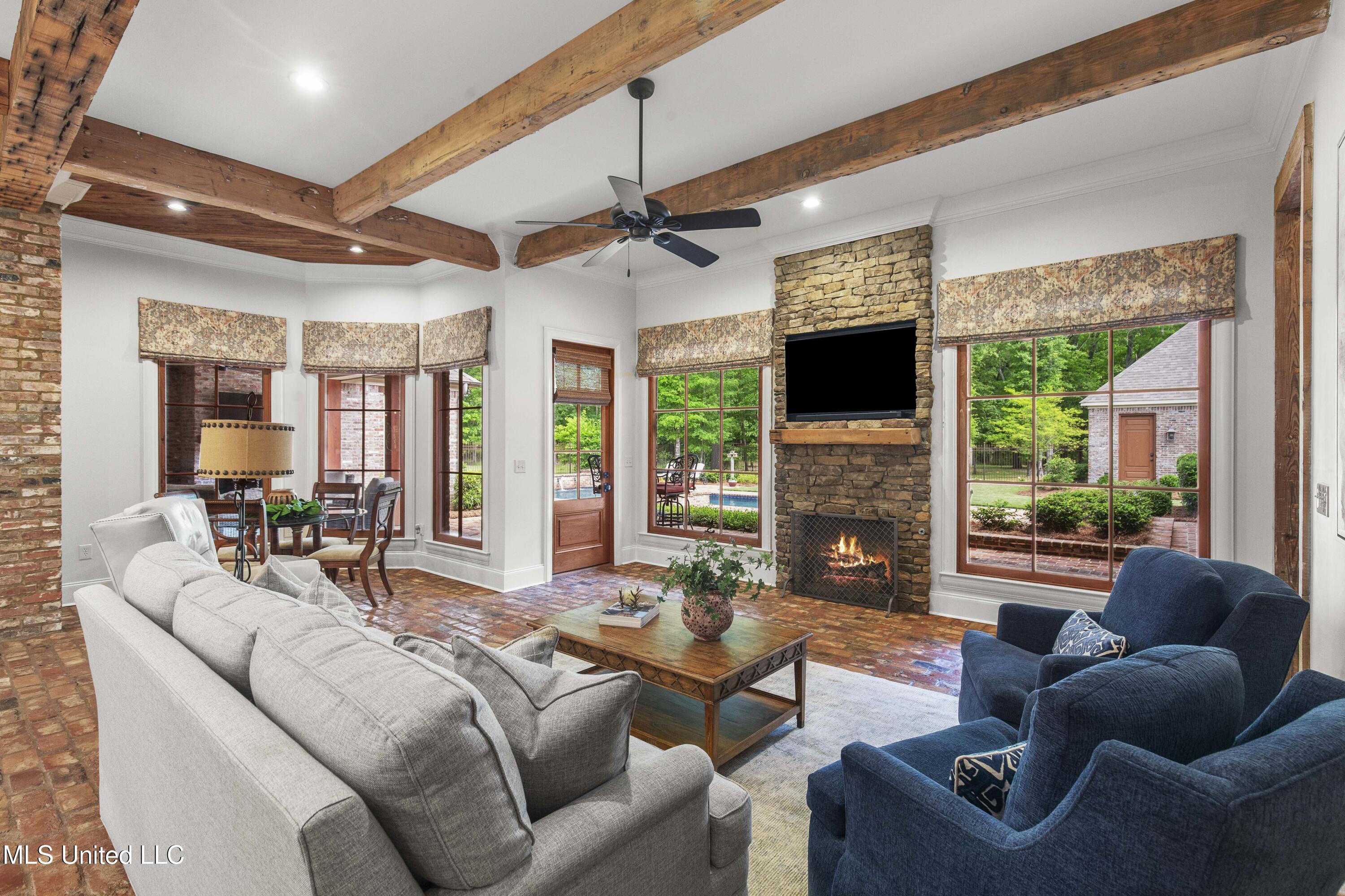 100 Stonebridge Drive Madison, MS 39110 - Photo 19 of 45 100 Stonebridge-33