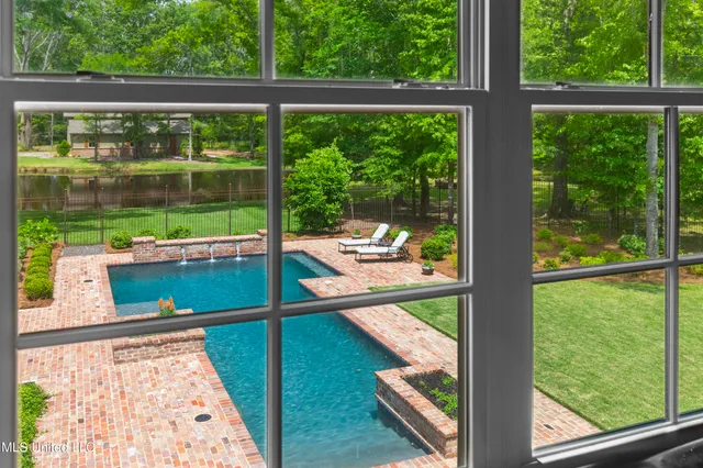 $1,695,000 | 100 Stonebridge Drive, Madison, MS 39110