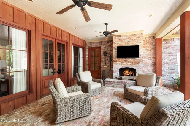 $1,695,000 | 100 Stonebridge Drive, Madison, MS 39110