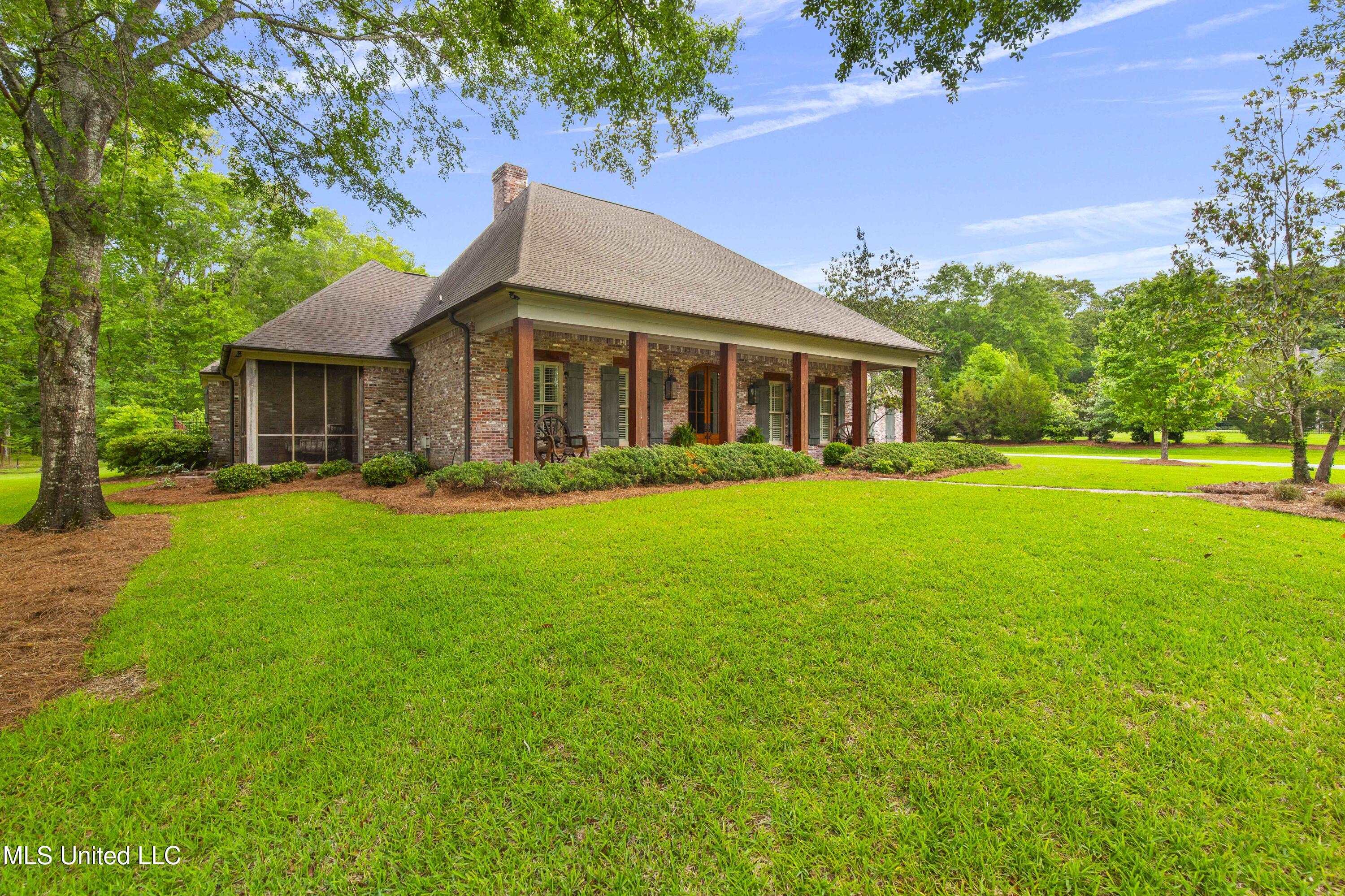 100 Stonebridge Drive Madison, MS 39110 - Photo 4 of 45 100 Stonebridge-7