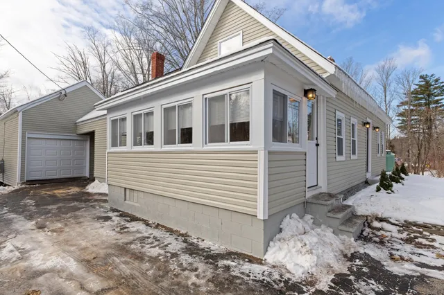 $479,999 | 77 Crystal Lake Road, Gilmanton, NH 03837