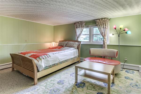 7 Ridgefield Road Wayland, MA 01778 - Photo 22 of 30 Gallery Image 22