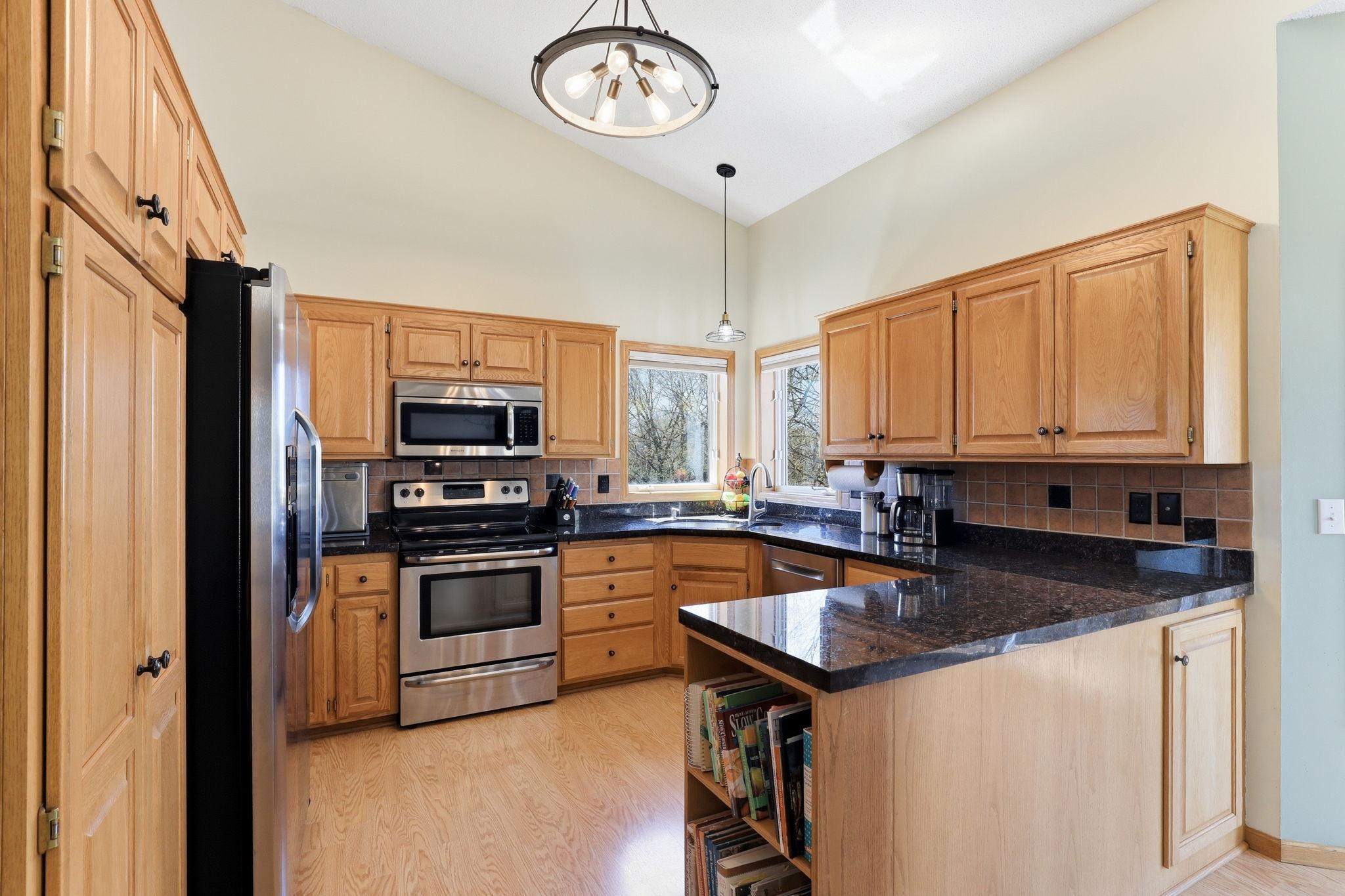 14331 Dawson Court Rosemount, MN 55068 - Photo 11 of 54