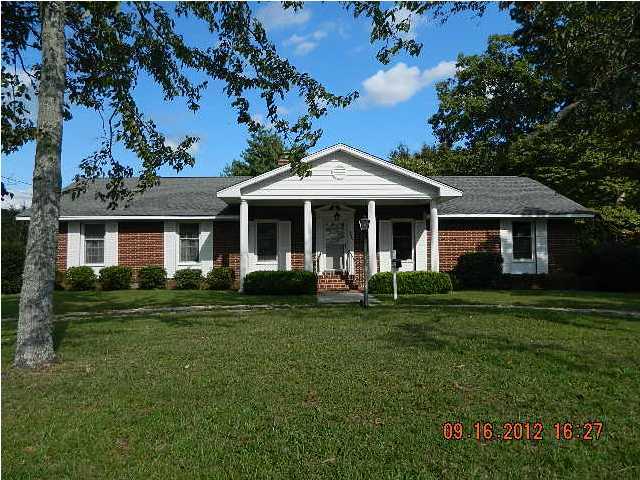 5870 North Rhett Avenue Hanahan, SC 29410 - Photo 1 of 4 Primary Photo