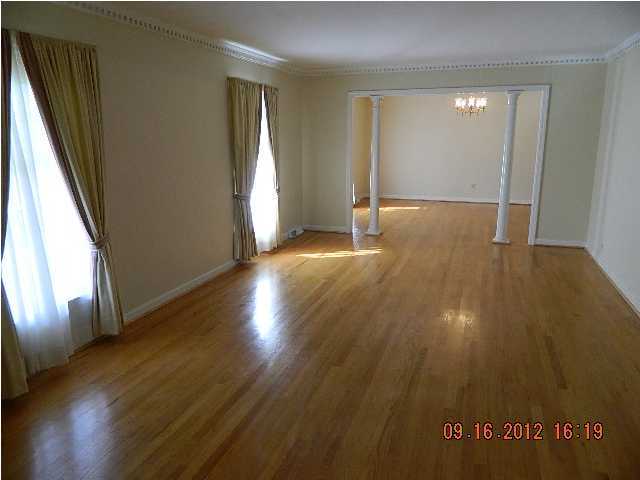 5870 North Rhett Avenue Hanahan, SC 29410 - Photo 2 of 4 Additional Photo