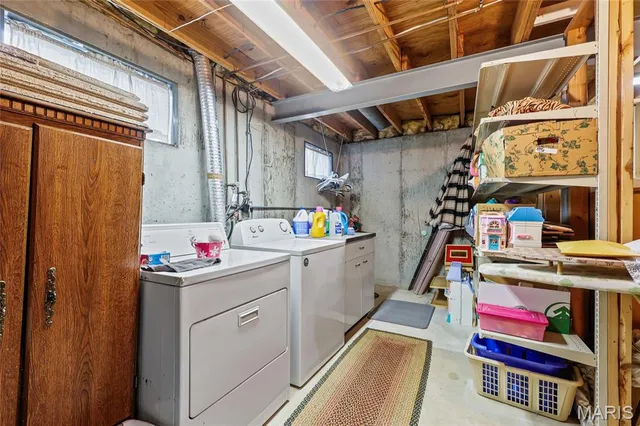 $259,900 | 1048 Patience Drive, Florissant, MO 63034