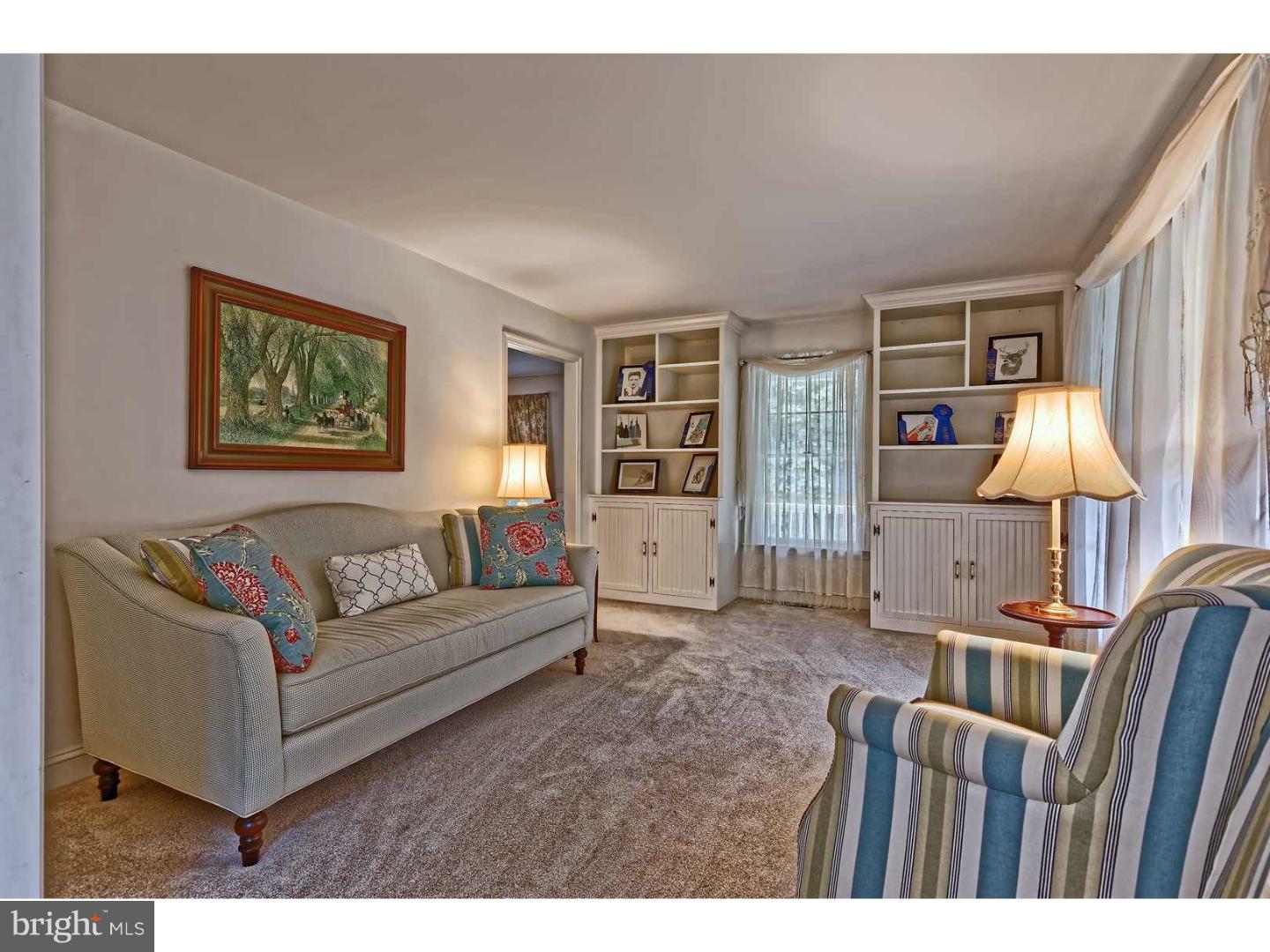 174 Watsons Mill Road Alloway, NJ 08318 - Photo 3 of 25 Living Room