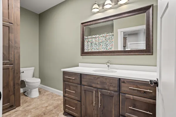 $759,900 | 3605 Houkom Drive East, West Fargo, ND 58078
